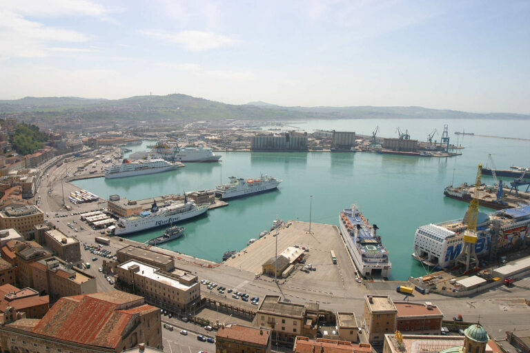 Cipess – Delibera 2 agosto 2022 – Fondo per le infrastrutture portuali